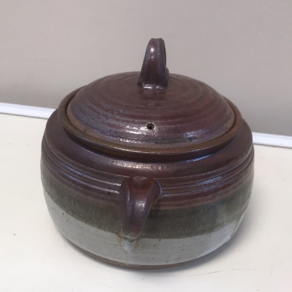 Stoneware Pottery Signed & Stamped Lidded Soup Tureen/Bean Pot - Picture 3 of 10